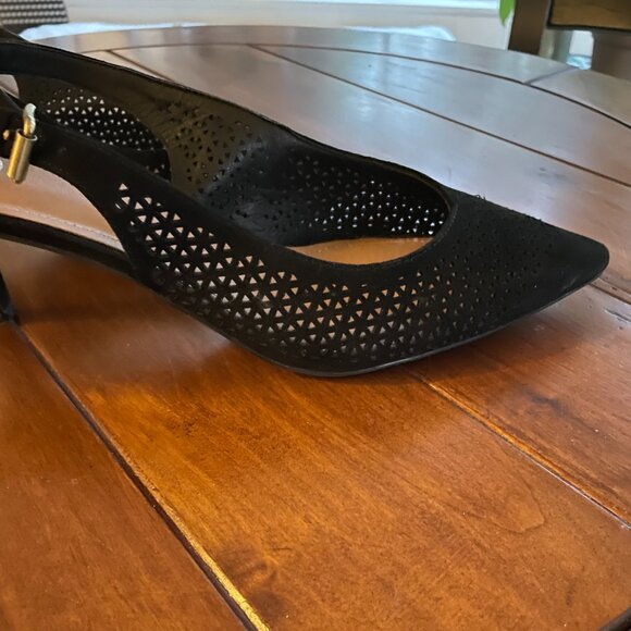 Dressbarn Holly Slingback Heels- Black (included in 5 clothing items for $15) - Picture 3 of 8